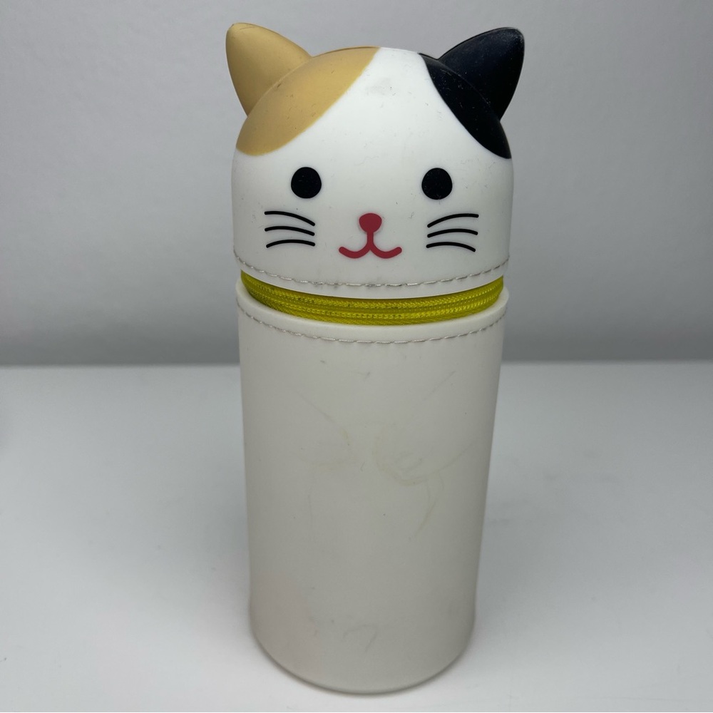 Punilabo Calico Cat Stand Up Silicone Pen & Pencil Case 8"